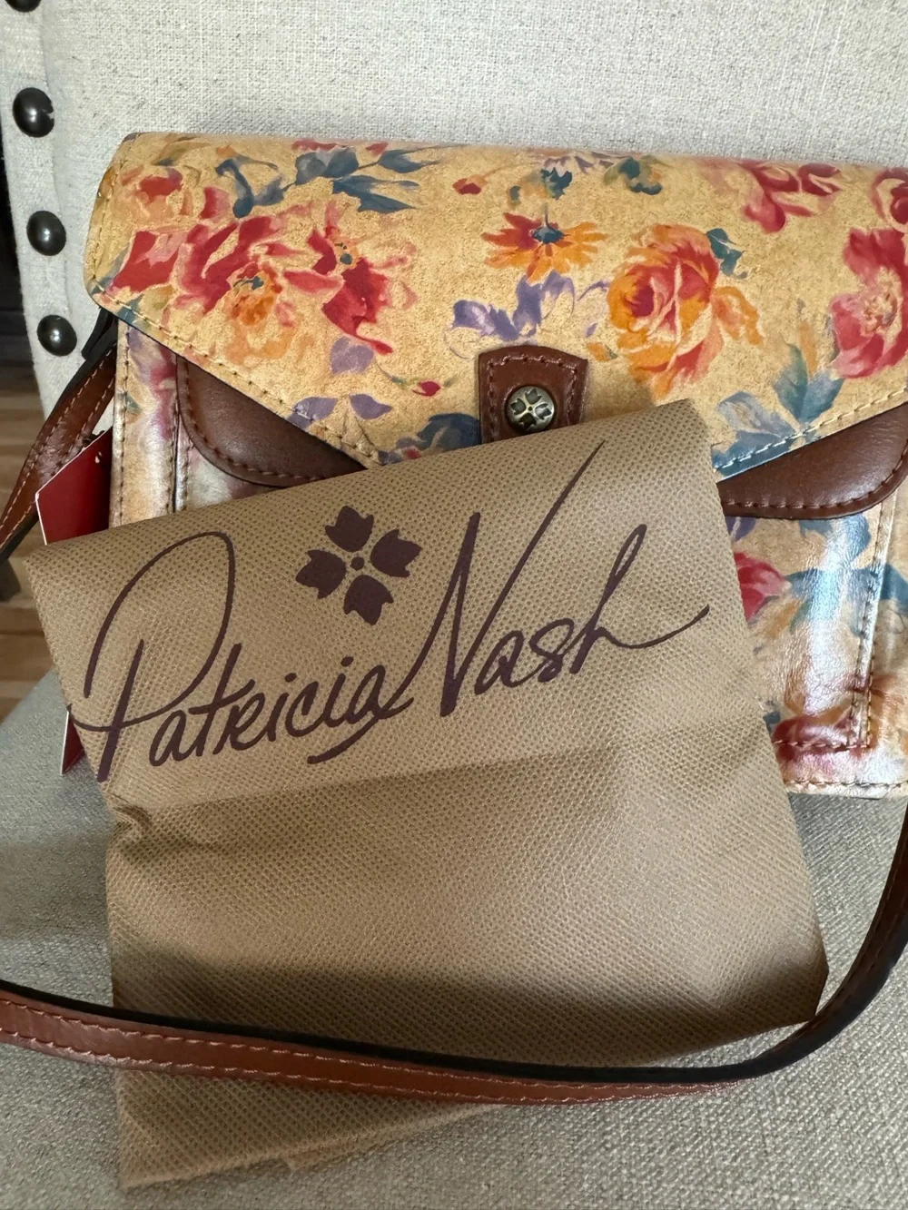 Patricia Nash leather Floral Crossbody Bag - Picture 2 of 8